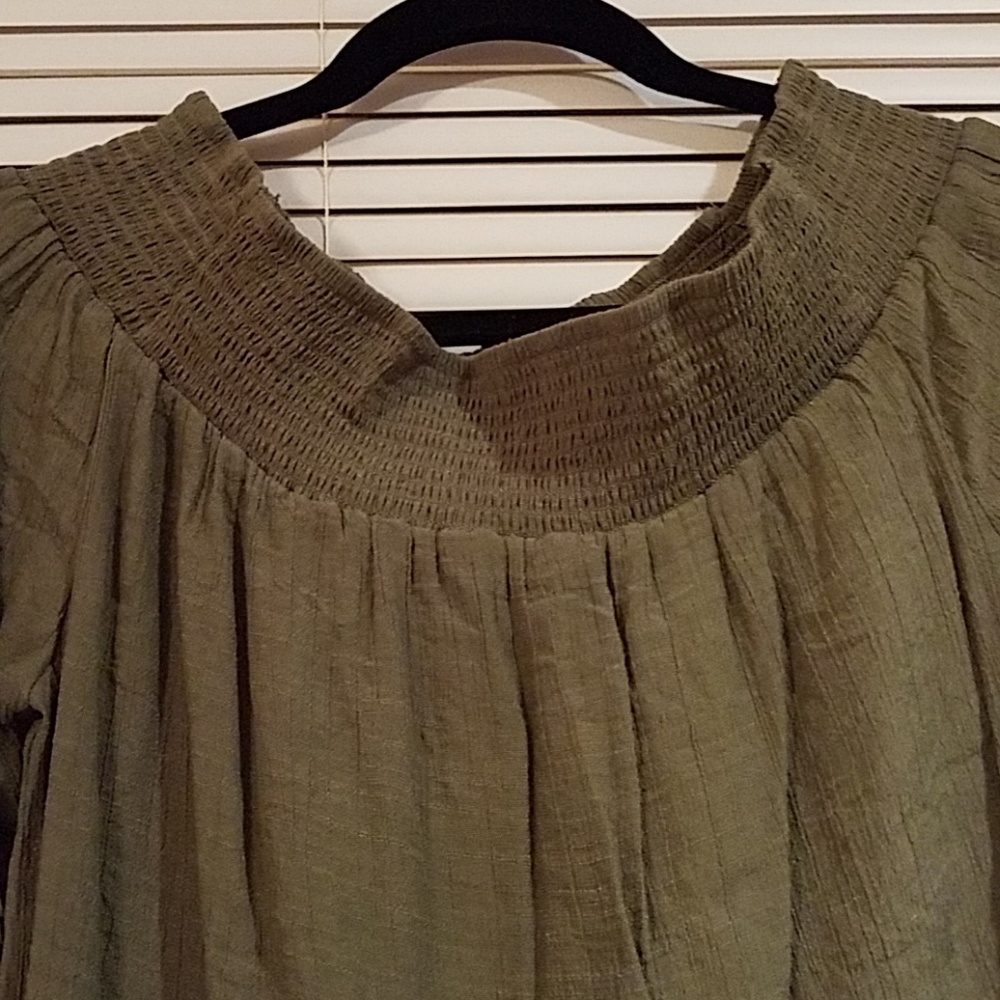 SOLD - Picture 3 of 4